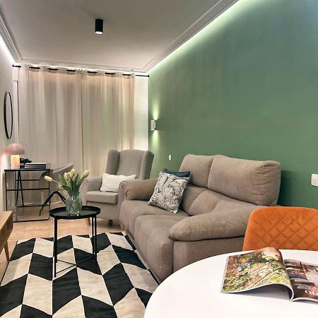 Centrico Apt A Unos Pasos De Gran Via Lägenhet Madrid Exteriör bild