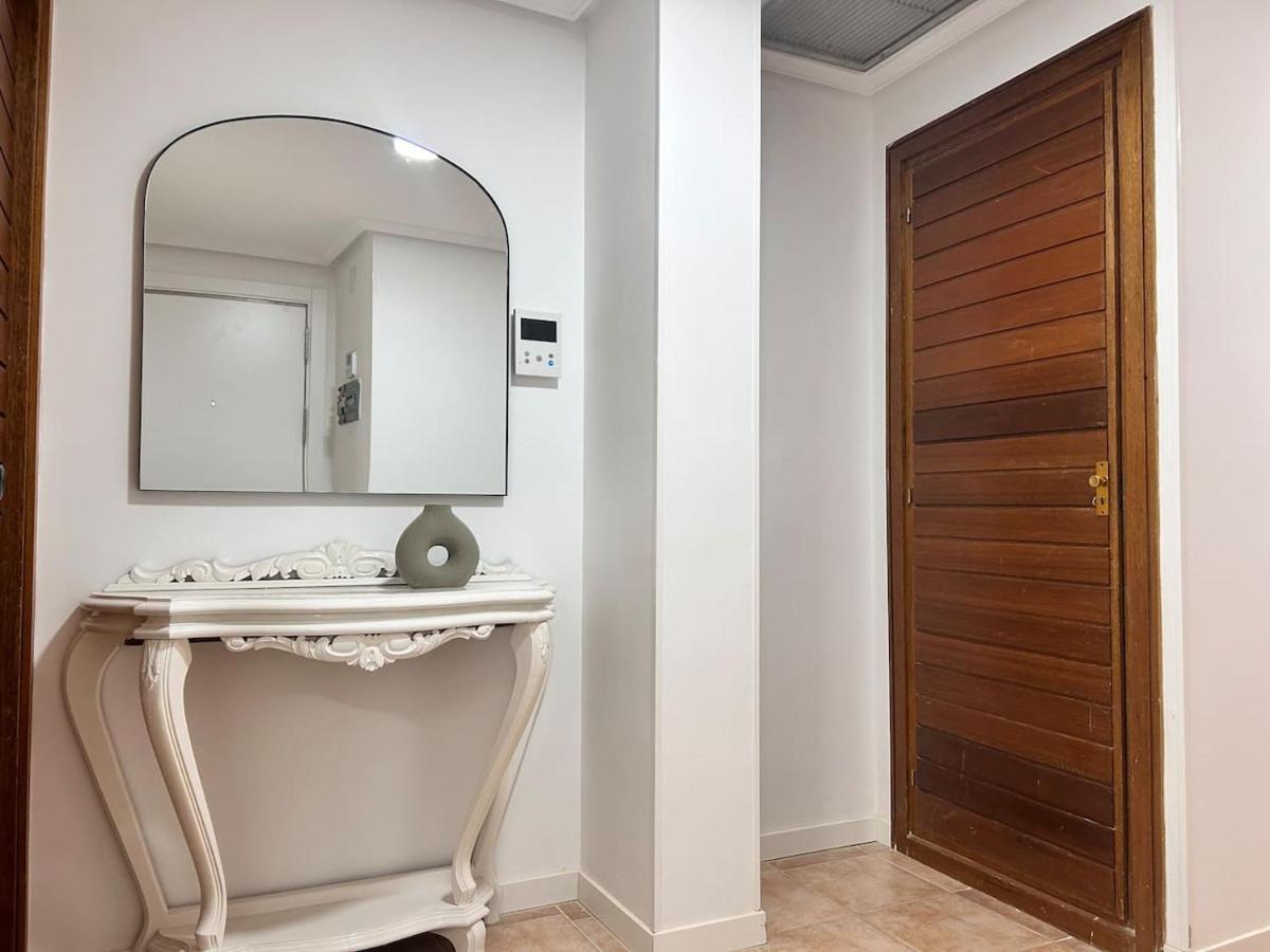 Centrico Apt A Unos Pasos De Gran Via Lägenhet Madrid Exteriör bild